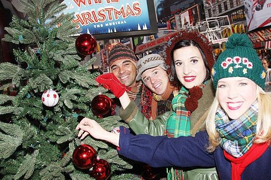 White Christmas Tree Trimming - Richie Mastascusa - Drew Humphrey - Mary Giattino - Shannon O'Bryan