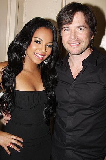 Wicked 5th Anniversary Benefit Concert – Ashanti – Matthew Settle