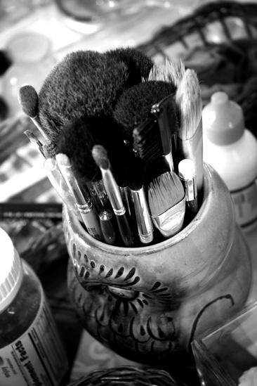 Sutton Foster backstage at Shrek – brushes