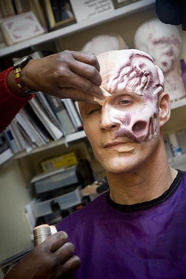 Howard McGillin Phantom transformation – skull4