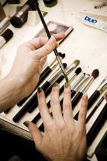 Nicole Parker Backstage at Wicked – nails