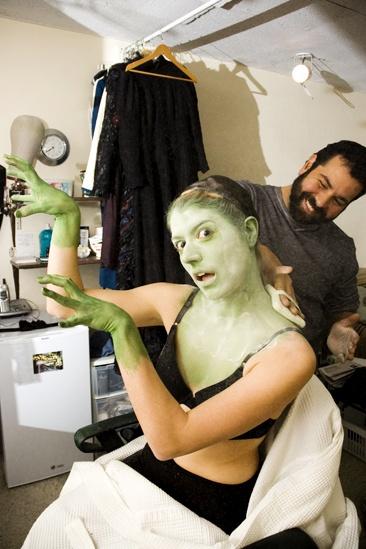 Nicole Parker Backstage at Wicked – silly