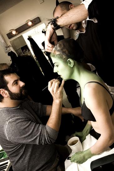 Nicole Parker Backstage at Wicked – wig1