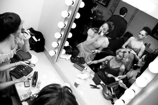 West Side Story at Regis and Kelly – group at mirror