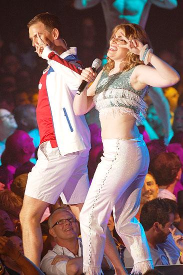 2009 Broadway Bares - Daniel Reichard - Heidi Blickenstaff