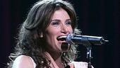 Photo Op - Idina Menzel at Madison Square Garden - Idina Menzel 5