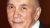 Seasons star Frank Langella amazes on the stage once again.