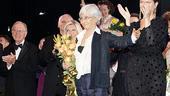Come Fly Away opening – cc – Twyla Tharp – roses