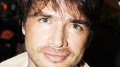 Red opening – Matthew Settle