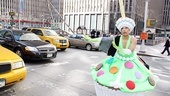 Priscilla Star Cupcake Delivery – Thom Allison (traffic)