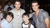 Jonas Addams – Frankie – Nick Jonas – Adam Riegler – Kevin Jonas