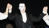 Hugh Panaro Returns to Phantom – Hugh Panaro (hands)
