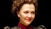 Show Photos - Three Sisters - Maggie Gyllenhaal