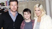 Tori Spelling Visits Daniel Radcliffe – Dean McDermott – Daniel Radcliffe – Tori Spelling