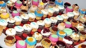 <i>Anything Goes</i> 100th Show – cupcakes 