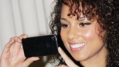 <i>Stick Fly</i> Poster Signing – Alicia Keys 