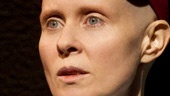 Show Photos - Wit - Cynthia Nixon
