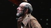 Steven Skybell and F. Murray Abraham in Galileo.