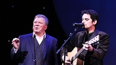 Brad Paisley at Shatner’s World – William Shatner – Brad Paisley (stage 2)