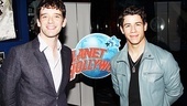 Onstage rivals Michael Urie (Bud Frump) and Nick Jonas (J. Pierrepont Finch) call a truce at Planet Hollywood…