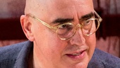 Show Photos - Red - Alfred Molina