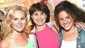 Laura Bell Fans at Wicked - Laura Bell Bundy - Margo Lion - Marissa Jaret Winokur