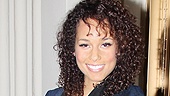 <i>Stick Fly</i> Poster Signing – Alicia Keys 