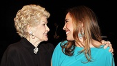 No wonder Andrea Burns is smiling: She’s chatting with Elaine Stritch!
