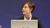Show Photos - Lonely, I'm Not - Maureen Sebastian - Olivia Thirlby