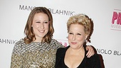 It’s a mother-daughter evening at the theater for Bette Midler and Sophie von Haselberg.