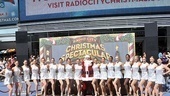 Radio City Rockettes in Times Square – the Radio City Rockettes 