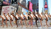 Radio City Rockettes in Times Square – the Radio City Rockettes 