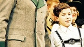Nick Jonas On Stage – Nick Jonas – Robert Cuccioli
