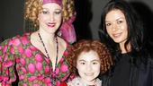 Annie- Katie Finneran- Lilla Crawford- Catherine Zeta-Jones