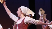 Show Photos - Cinderella - Laura Osnes
