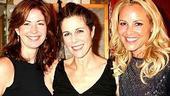 Photo Op - Rita Wilson greets stars at Chicago - Dana Delany - Rita Wilson - Maria Bello 