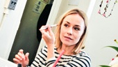 Backstage at Clybourne Park – Sarah Goldberg 