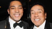 Motown’s resident Smokey portrayer Charl Brown steals a moment with the real Smokey Robinson. How’d he do, Smoke?!
