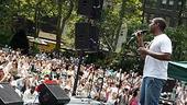 Photo Op - Broadway in Bryant Park 07-26-07 - Cornelius Jones Jr. (crowd)