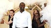 Photo Op - Brian McKnight in Chicago press event - Brian McKnight - girls 