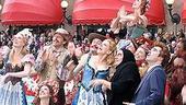 Photo Op - Thanksgiving Day Parade by Sutton Foster - performance 9