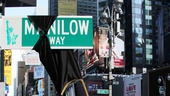 Barry Manilow Unveils 'Manilow Way' - Todd Asher - Barry Manilow
