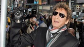 Barry Manilow Unveils 'Manilow Way' - Barry Manilow