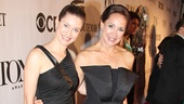 Tony Red Carpet- Zoe Perry- Laurie Metcalf