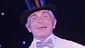 George Hamilton in La Cage aux Folles.